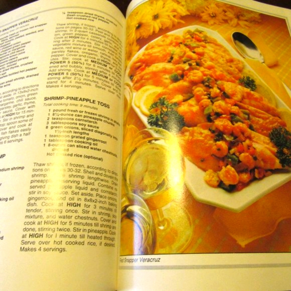 🥦🍄🟫🌽 Vintage RARE "Whirlpool Micro Menus" Cookbook - HC - Picture 11 of 12